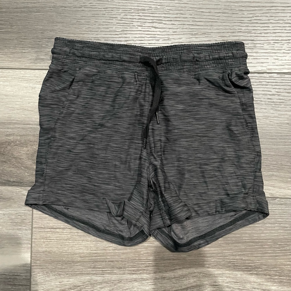 Born Primitive lounge shorts